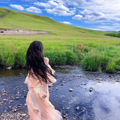 头像背影女生气质范真实_qq头像女生背影_头像背影女生气质范短发